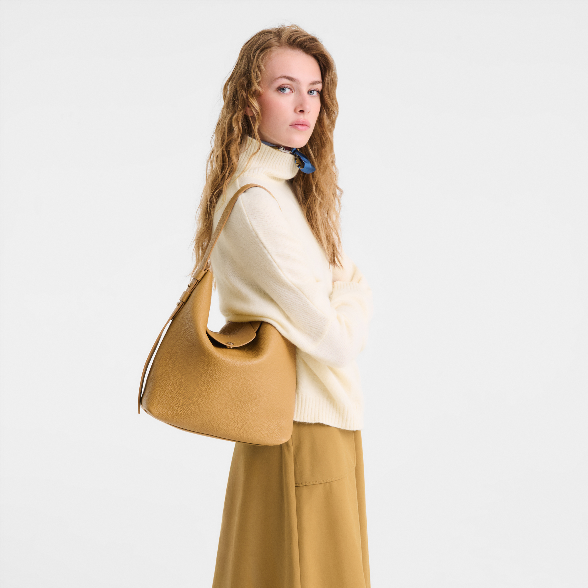 Le Cadence Shoulder bag L, Dulce