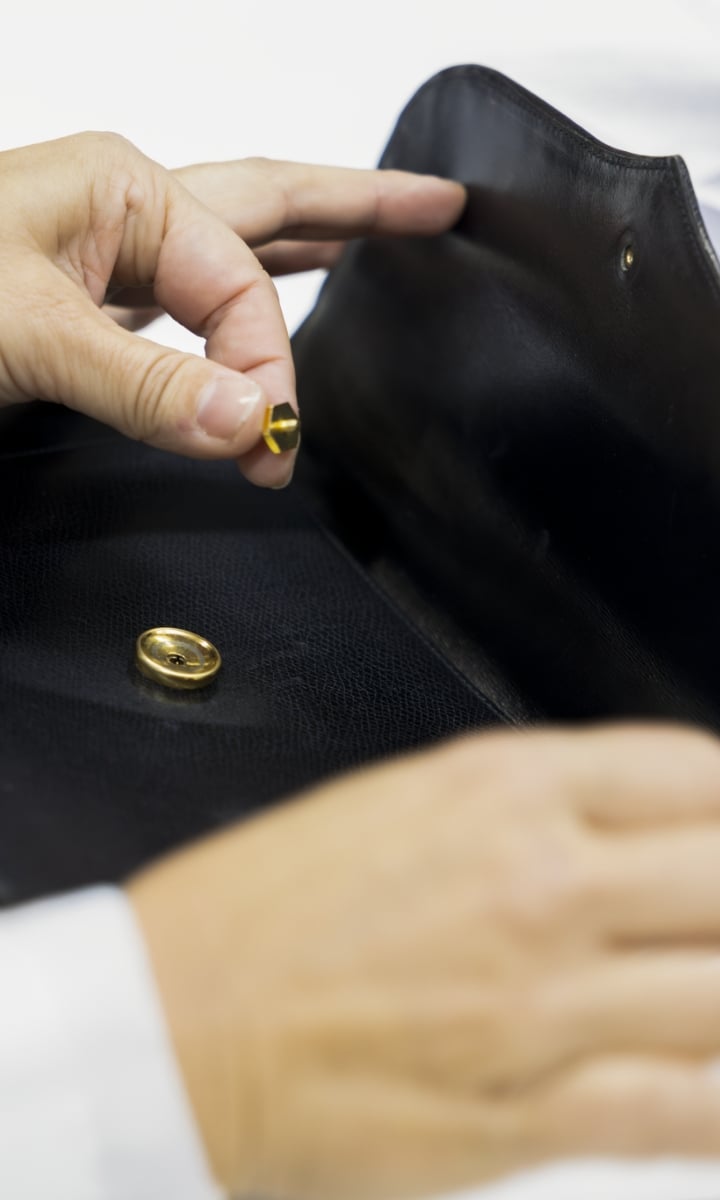 longchamp-repairs